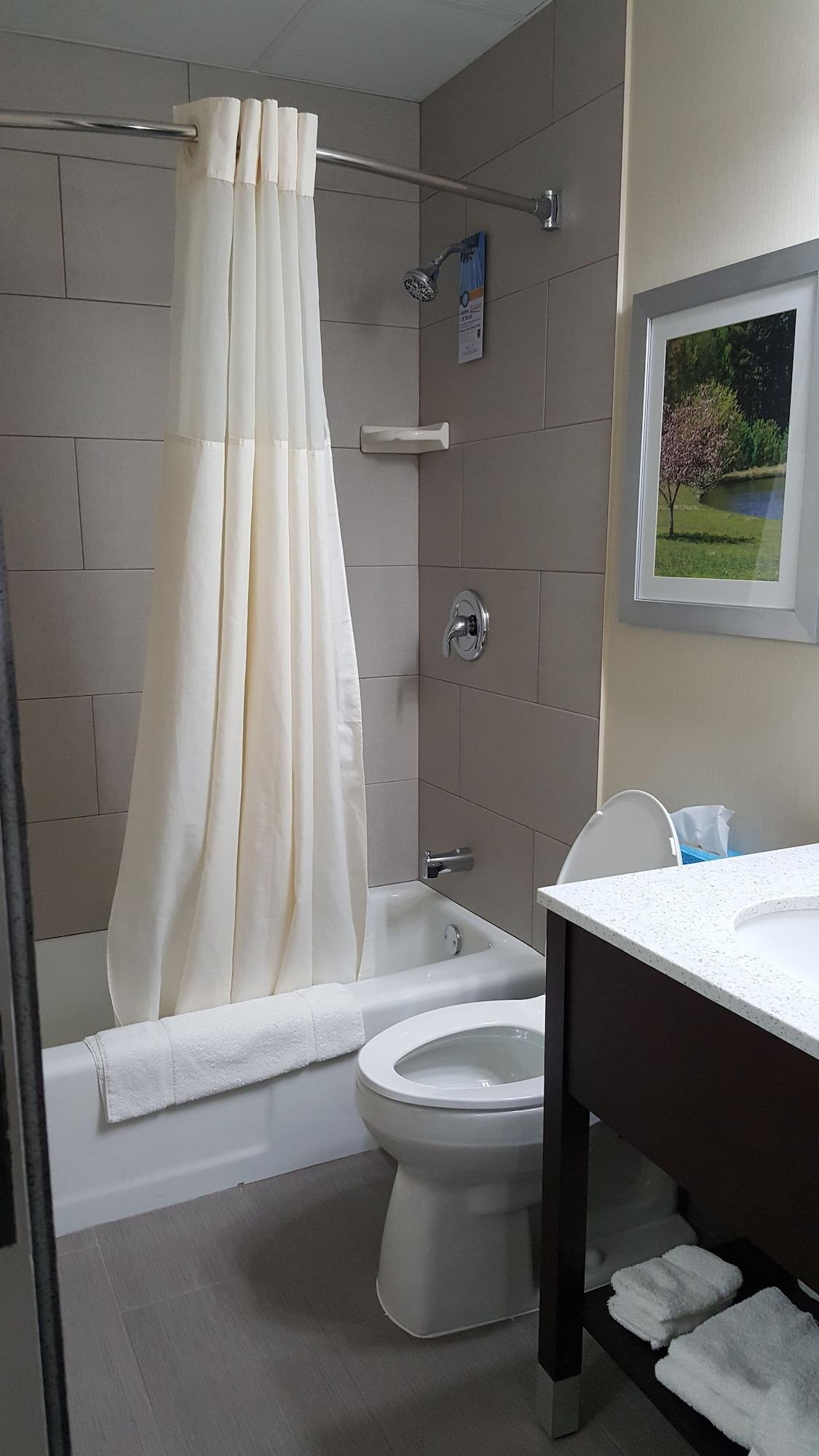 Hotel Quality & Near Danbury