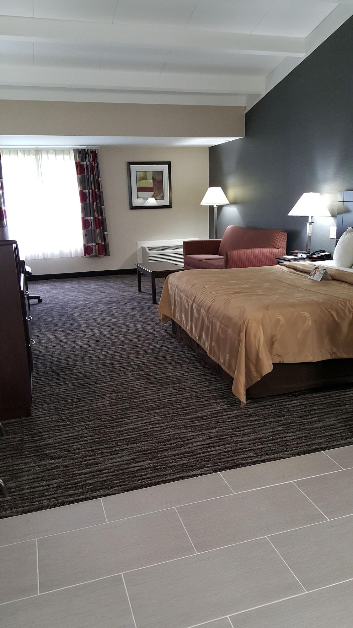 Hotel Quality & Near Danbury