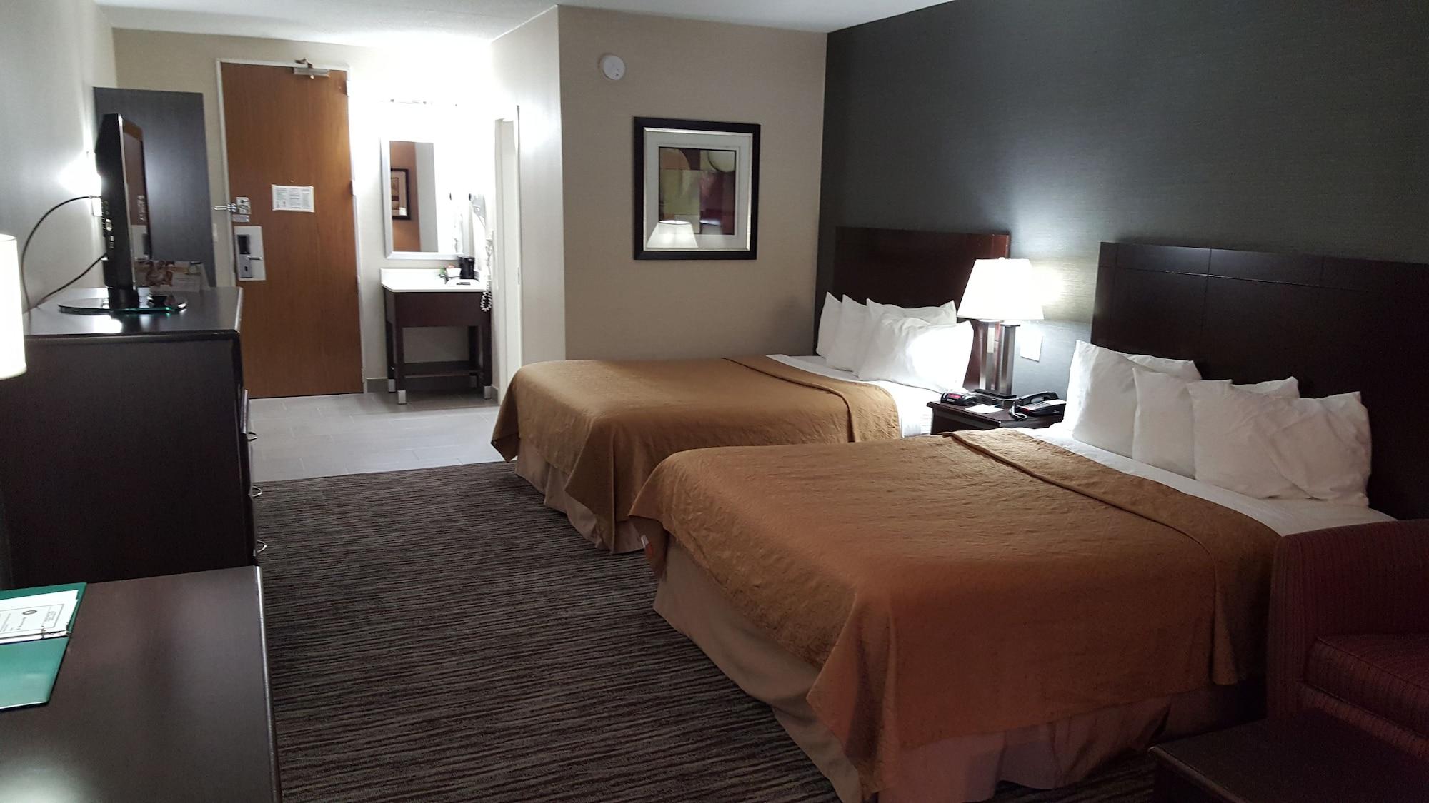 Hotel Quality & Near