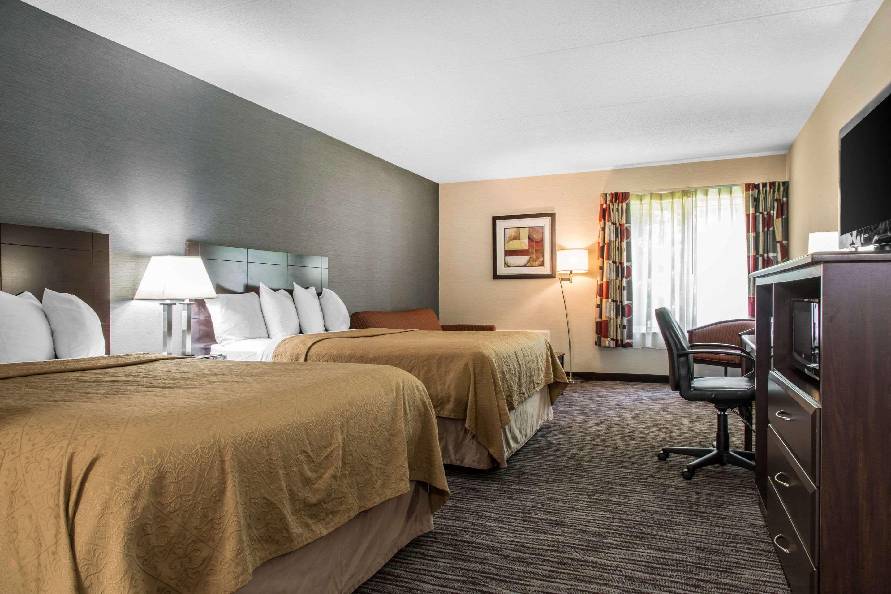 Quality & Near Hotel Danbury