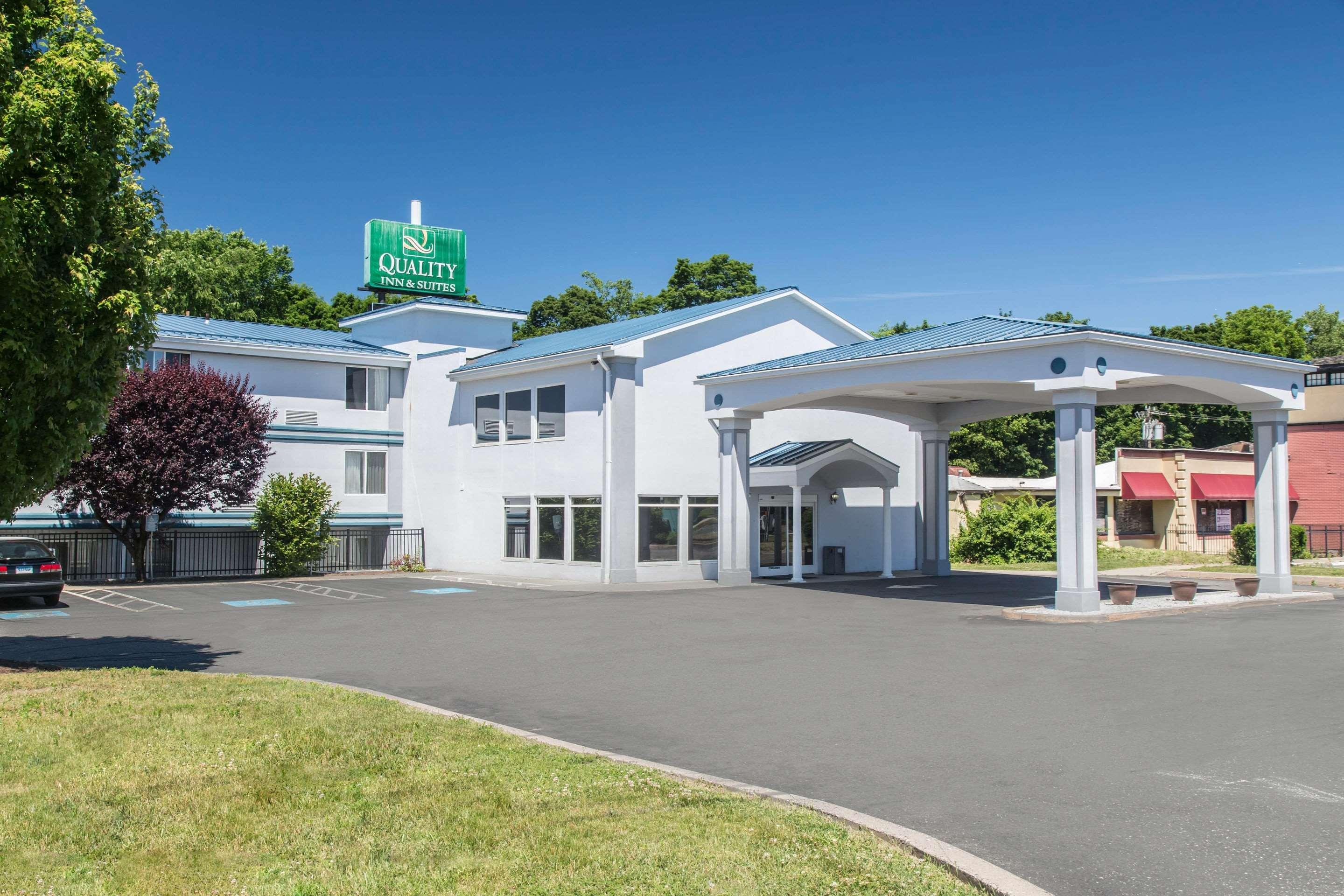 Quality & Near Danbury